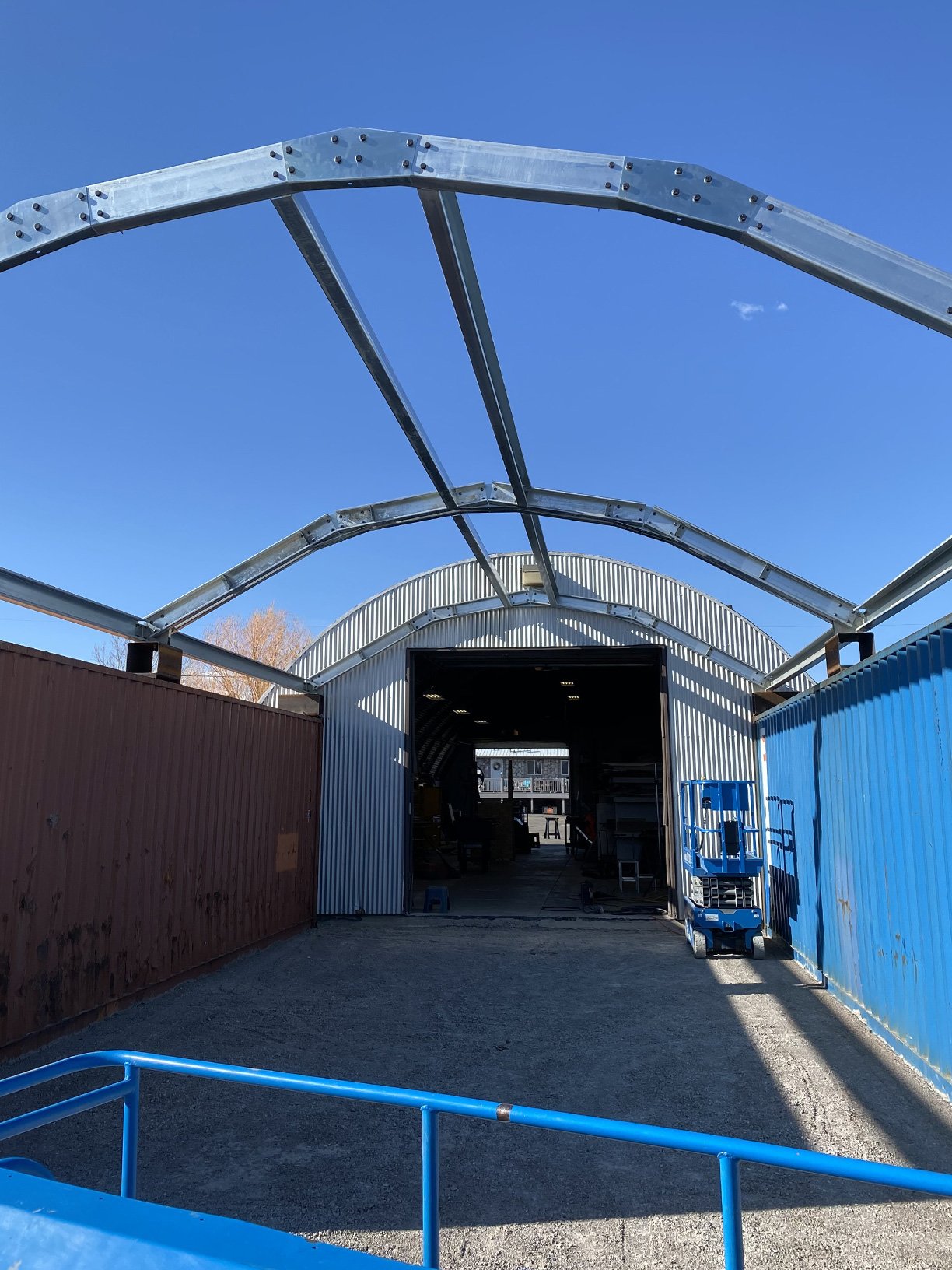 Domo Defensa - Sistemas de Techado sobre contenedores